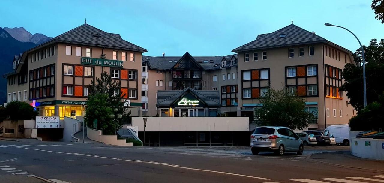 Au Pre Du Moulin - Centre Ville Briançon Exterior foto